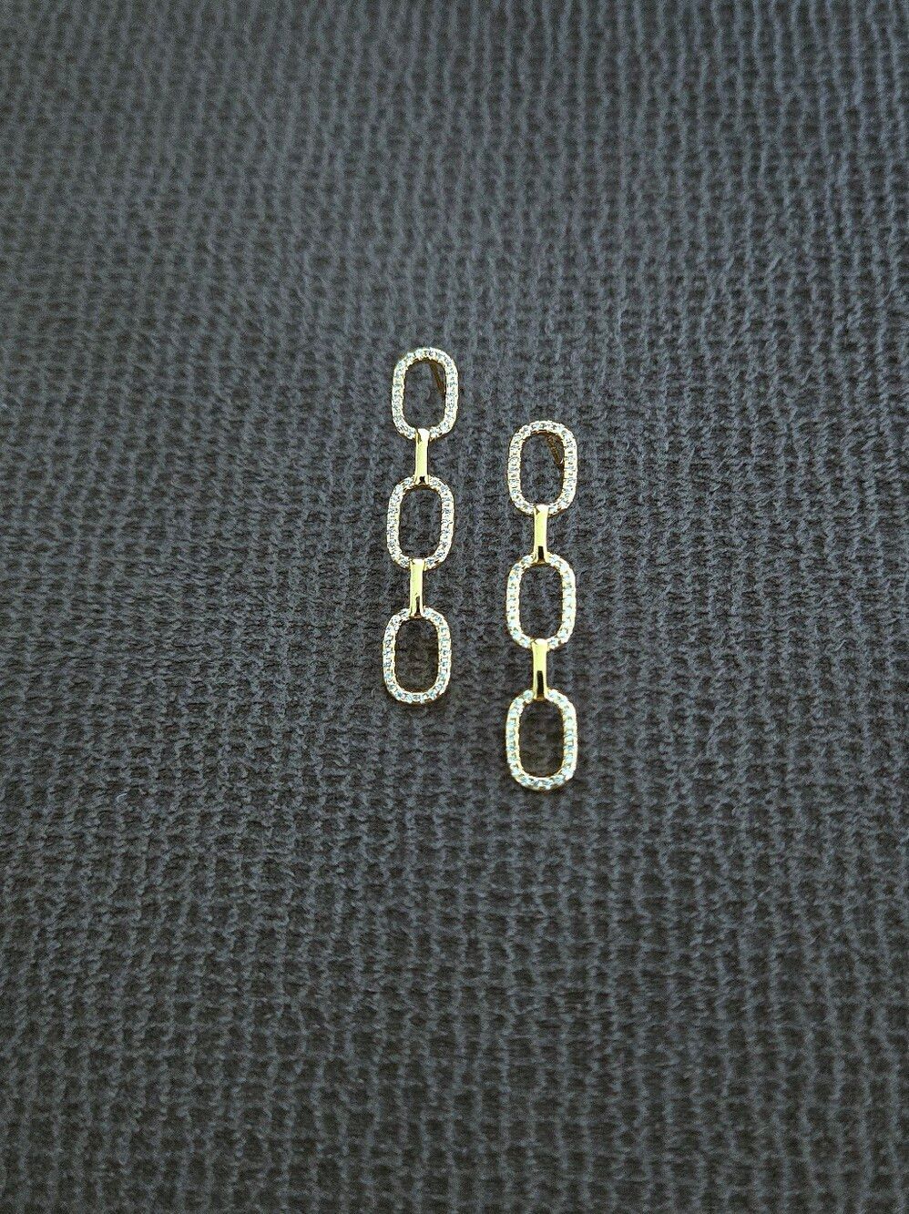 Rachel Zoe Stationary Triple3️⃣ Gold💛 Chain⛓️ Link Earrings - Picture 3 of 15